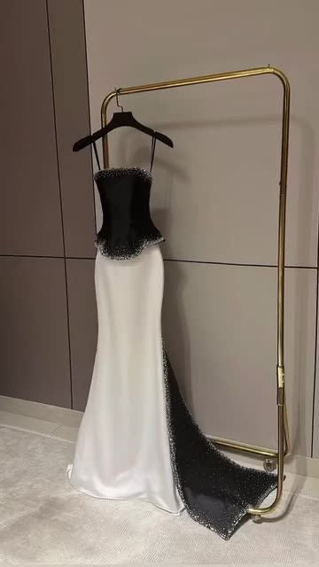Dafine Gown