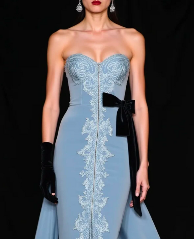 Vejiha Gown