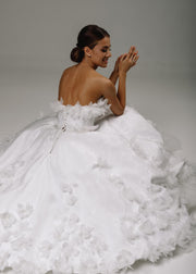 3D flowers strapless gown - Amelie Baku Couture