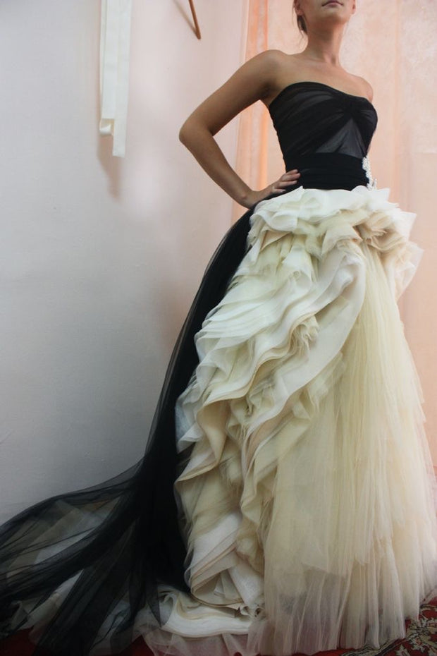 Elotie Black & White Gown