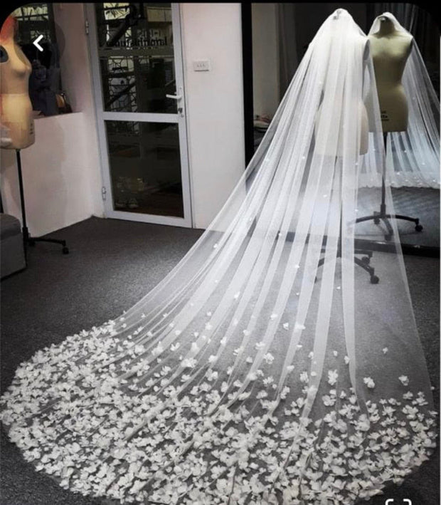 Veil - Amelie Baku Couture