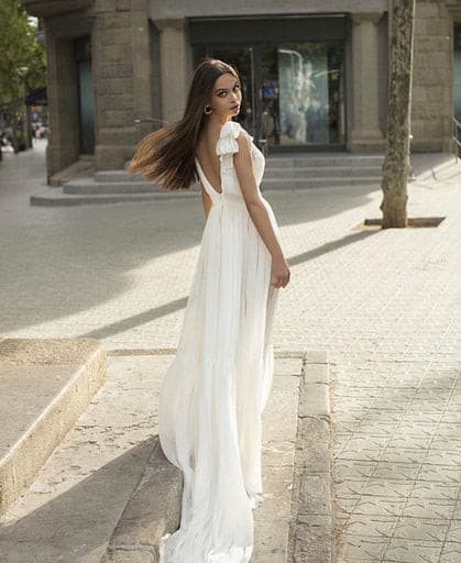 Sizzling fit-and-flare gown with plunging neckline - Amelie Baku Couture