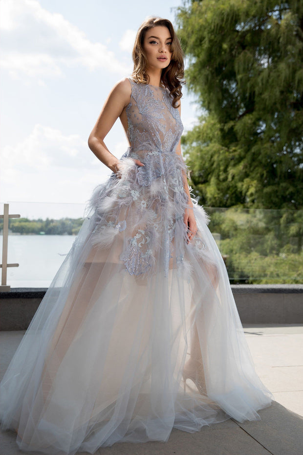 100% Italian polyamide tulle, pearls, beads and delicate handmade embroidery - Amelie Baku Couture