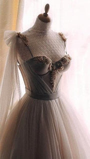 delicate tulle dress with pearl applique - Amelie Baku Couture